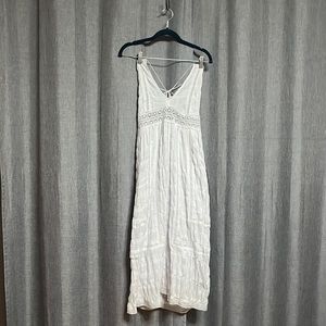 Amuse society, white BoHo beach style white dress, size xs